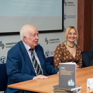 Как жили дворяне накануне Революции и как Советское правительство боролось с религией